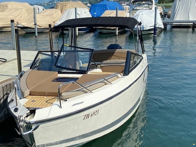 Quicksilver 675 Cruiser