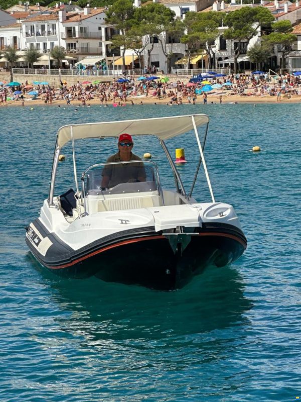 ZAR Formenti ZAR 57 Well Deck