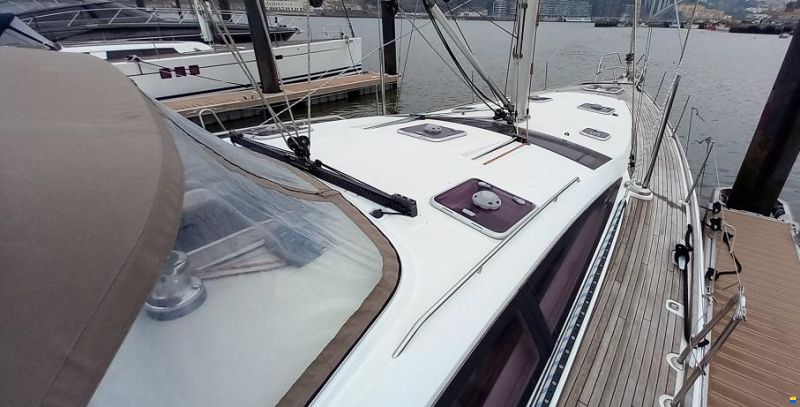 Jeanneau 53