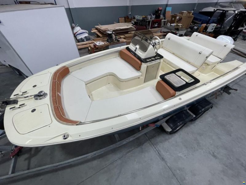 Invictus Sx200
