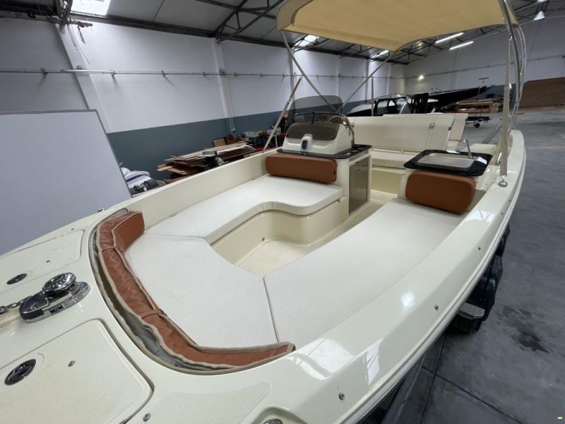 Invictus Sx200