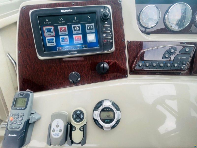 Sea Ray 370 Sundancer