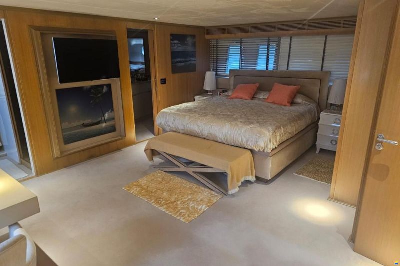 Astondoa 102 GLX