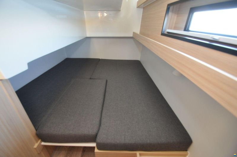 Cobra Futura 40 Grand Horizon