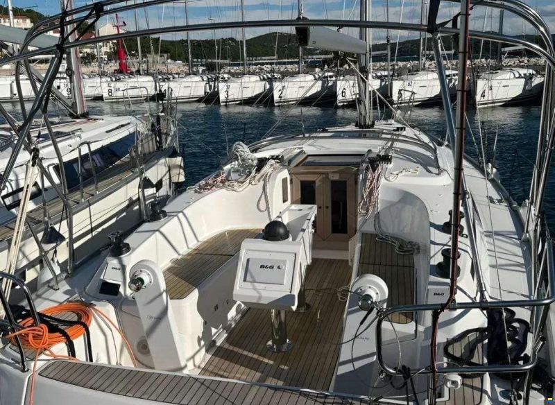 Bavaria 34 CRUISER