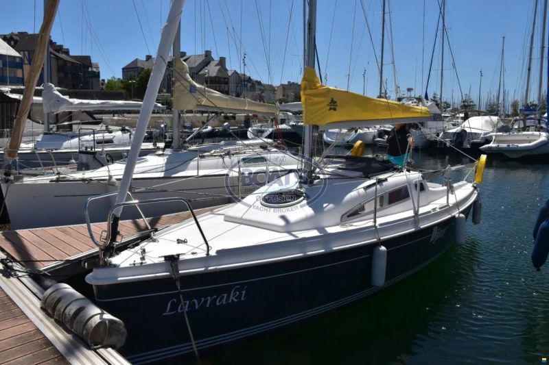 B2 Marine DJINN 7