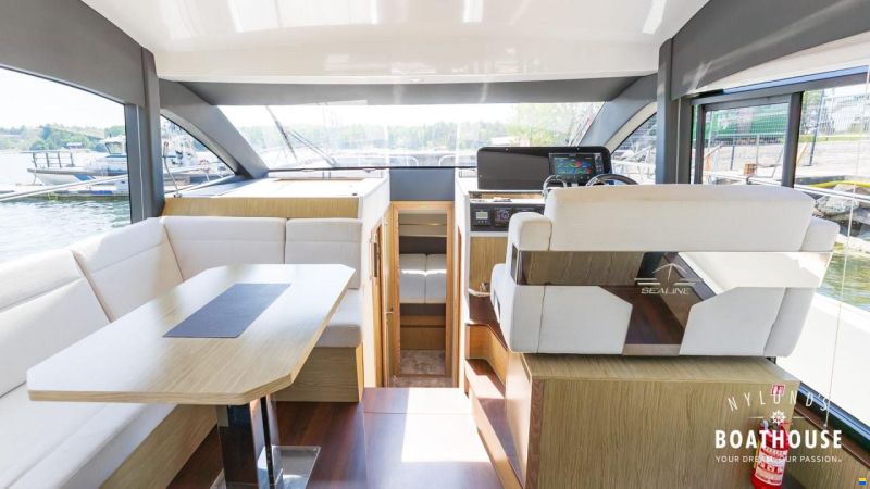Sealine F430