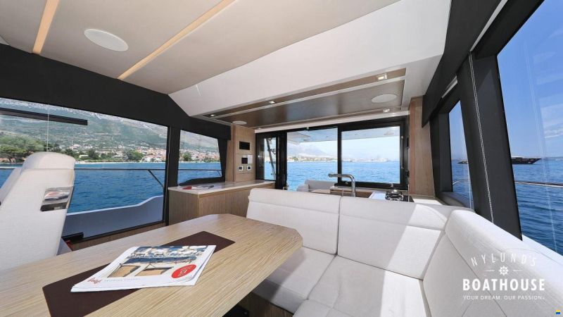 Sealine F430