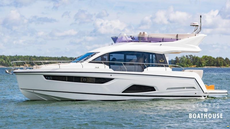 Sealine F430