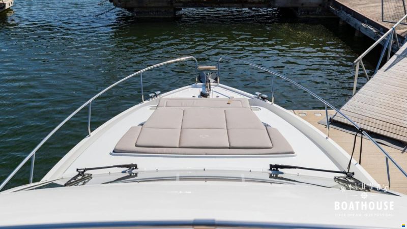 Sealine F430