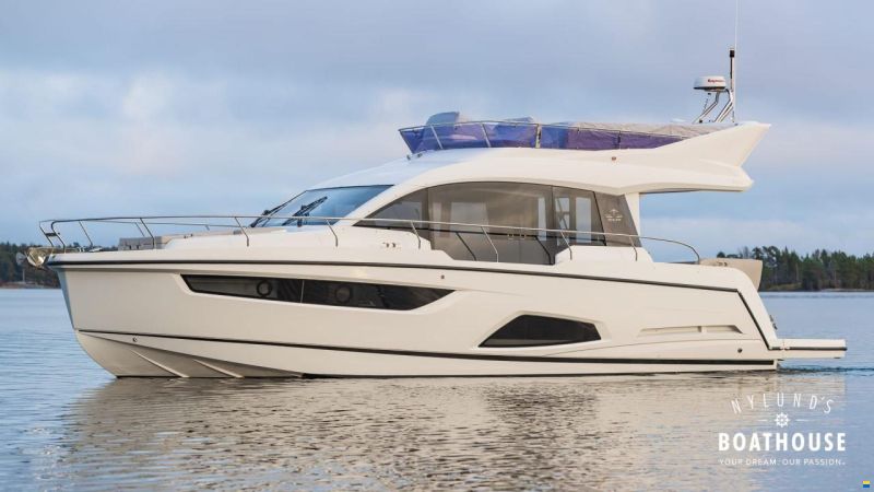 Sealine F430