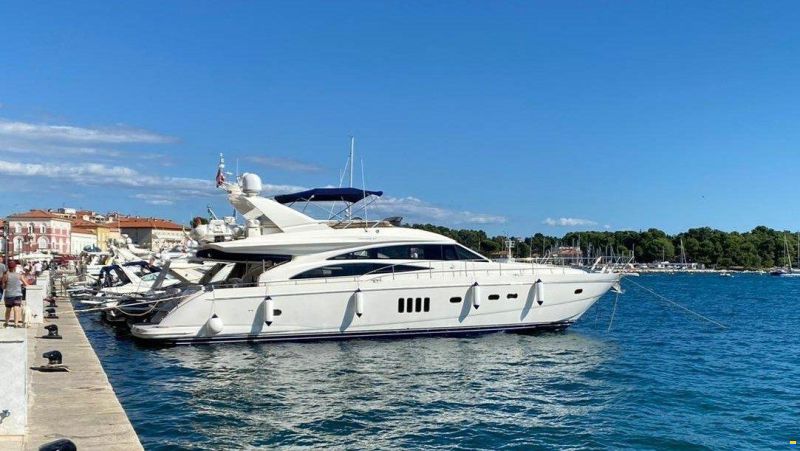 Princess 67 FLY