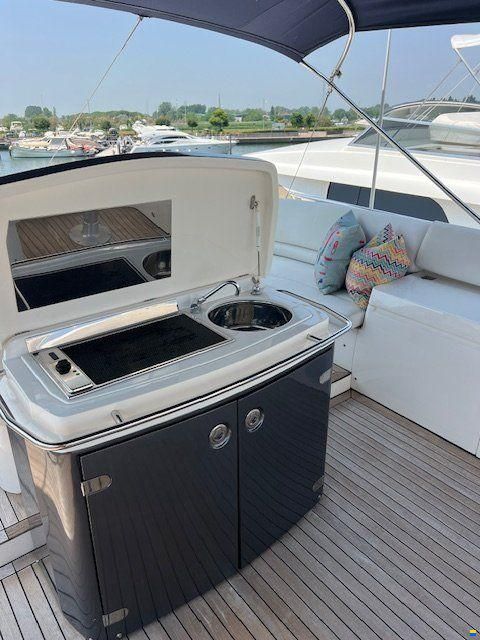 Princess 67 FLY