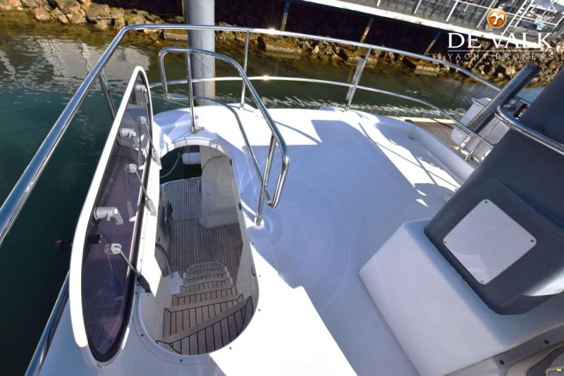 Azimut 43