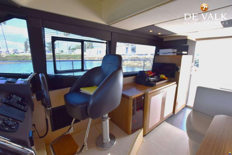 Azimut 43