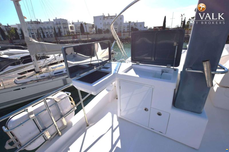 Azimut 43
