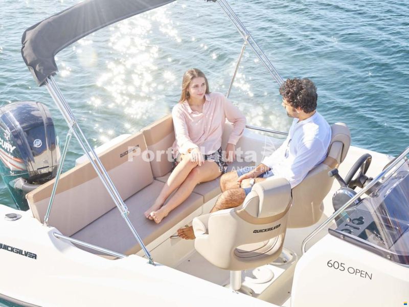 Quicksilver Activ 605 Open