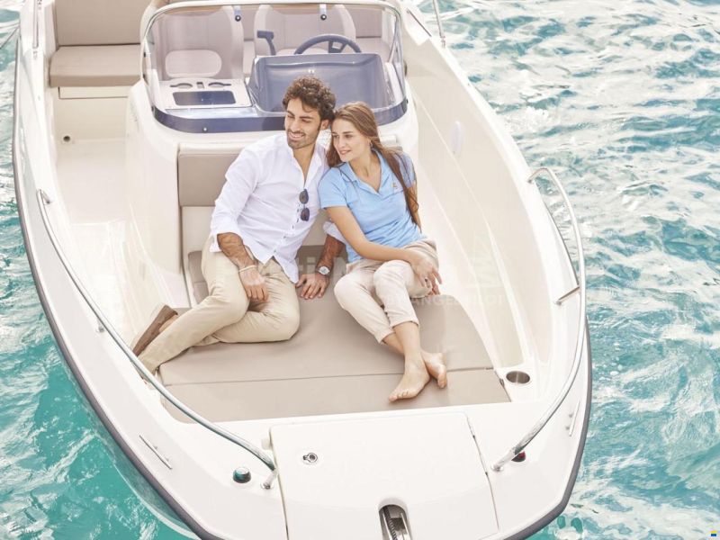 Quicksilver Activ 605 Open