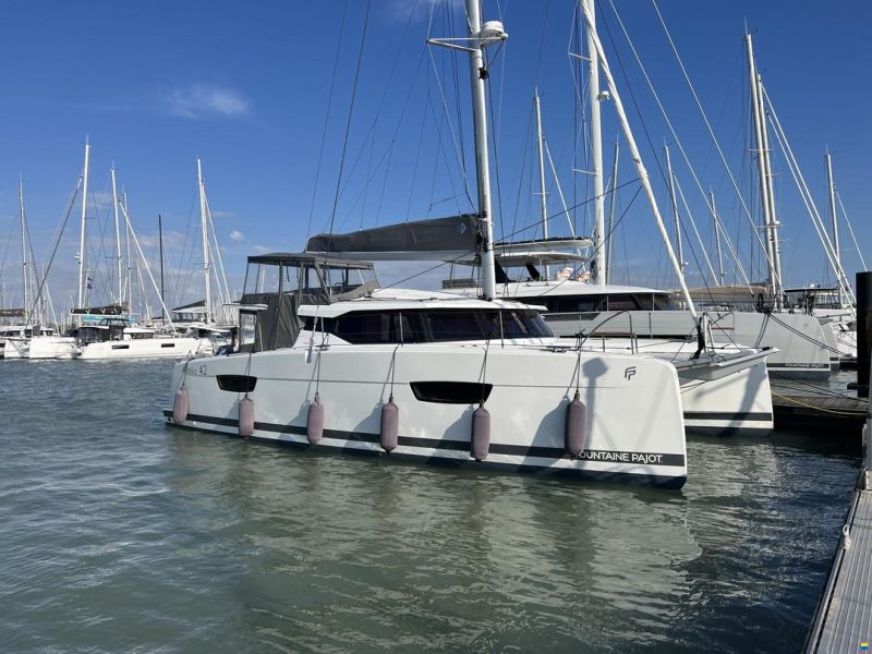 Fountaine Pajot Astrea 42