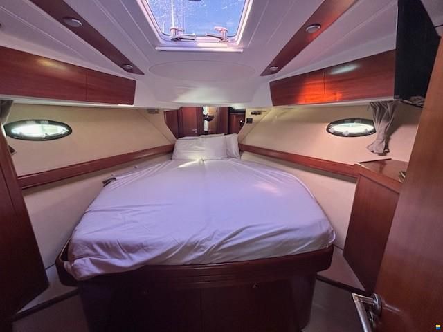 Beneteau flyer 12 cabin