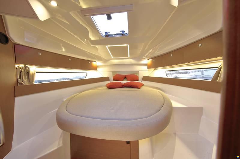 Jeanneau Merry Fisher 895