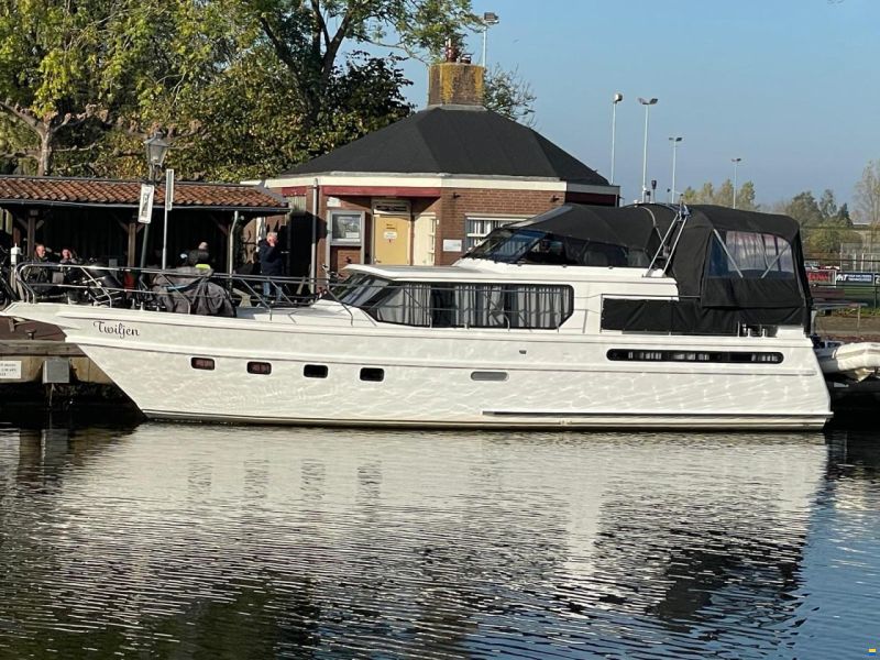 Valkkruiser Voyager