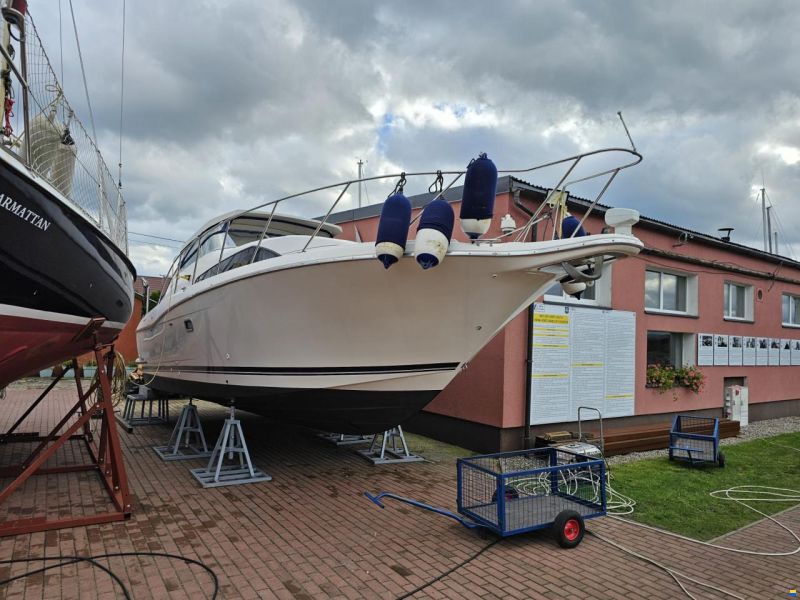 Bayliner 3255 Avanti Express