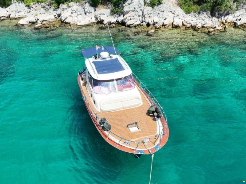 Fratelli Aprea 32 Hard Top