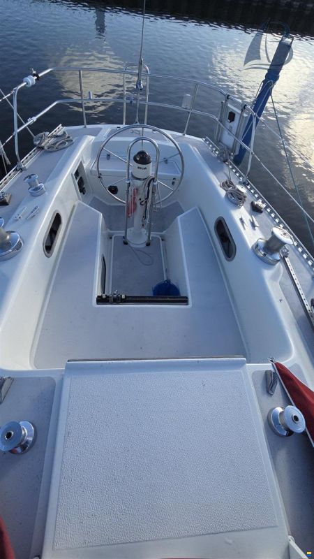 Sweden Yachts 34