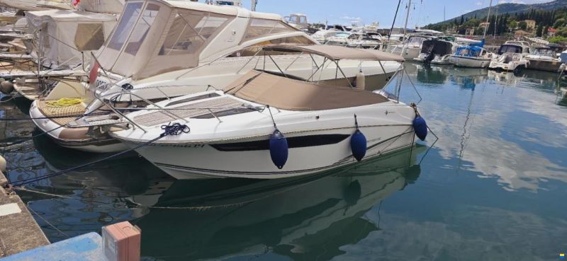 Jeanneau Cap Camarat 7.5 DC