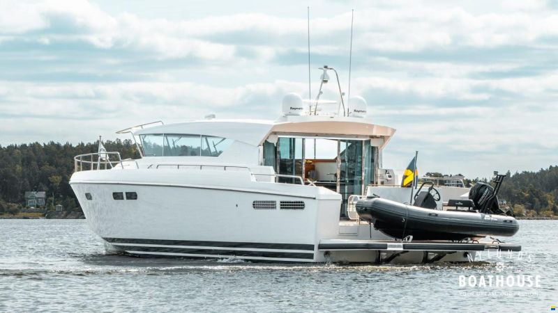 Delta Powerboats 54 IPS