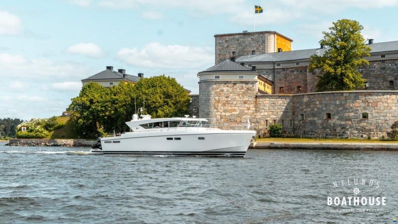 Delta Powerboats 54 IPS