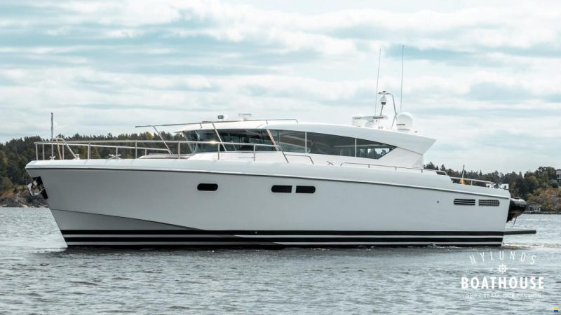 Delta Powerboats 54 IPS