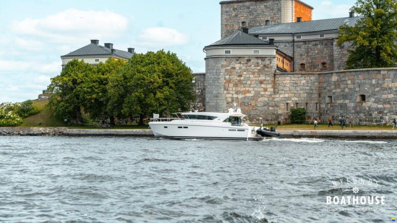 Delta Powerboats 54 IPS
