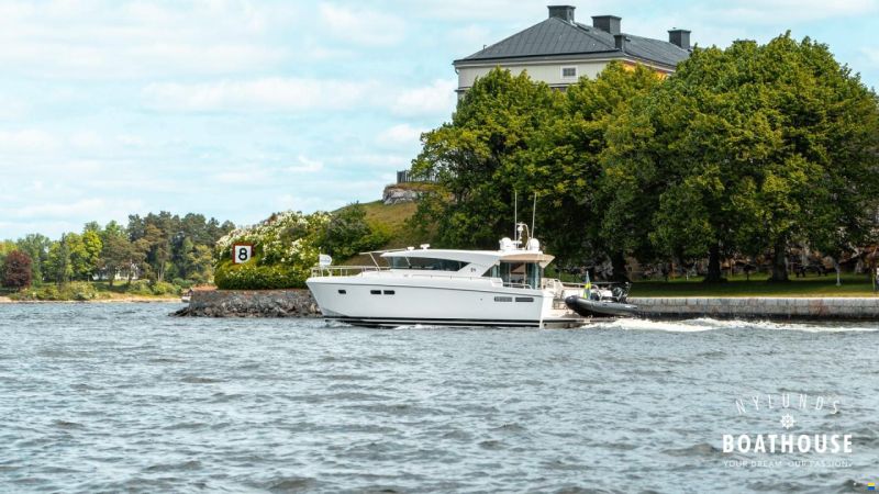 Delta Powerboats 54 IPS