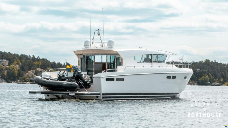 Delta Powerboats 54 IPS
