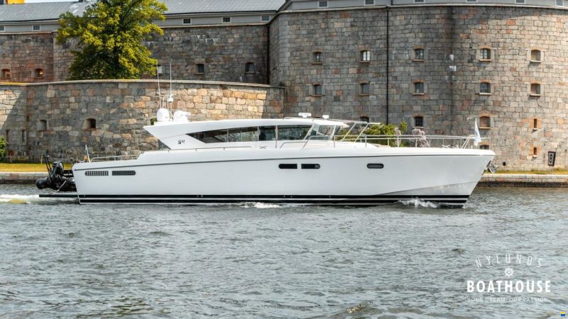 Delta Powerboats 54 IPS