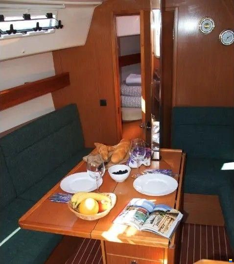 Bavaria 32 Cruiser
