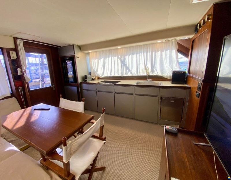 Hatteras 41 Convertible
