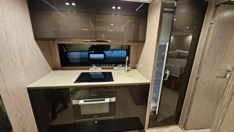 Azimut Atlantis 51
