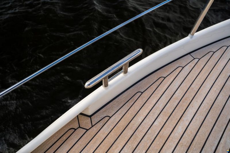 Linssen Grand Sturdy 470 Sedan Wheelhouse