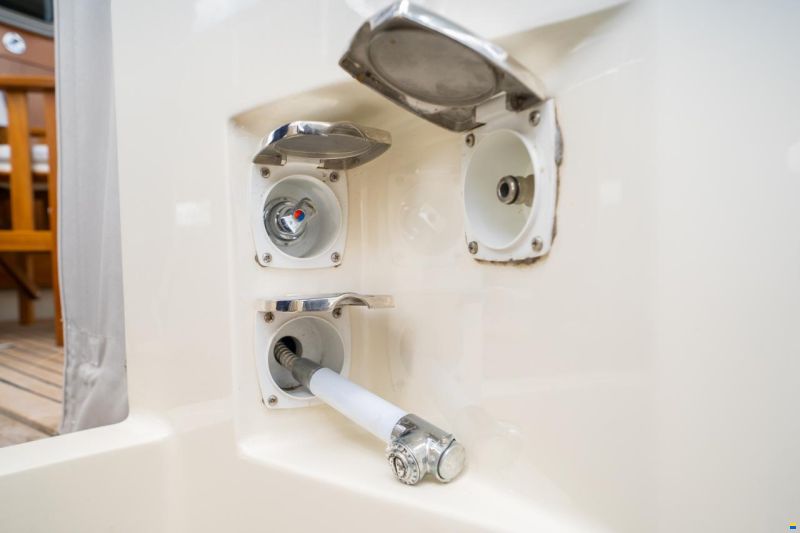 Linssen Grand Sturdy 470 Sedan Wheelhouse