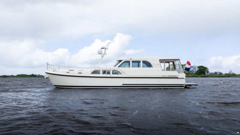 Linssen Grand Sturdy 470 Sedan Wheelhouse