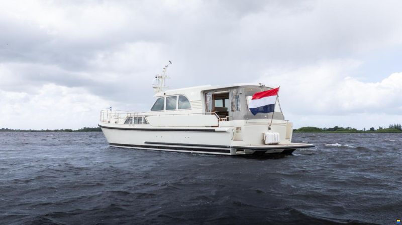 Linssen Grand Sturdy 470 Sedan Wheelhouse