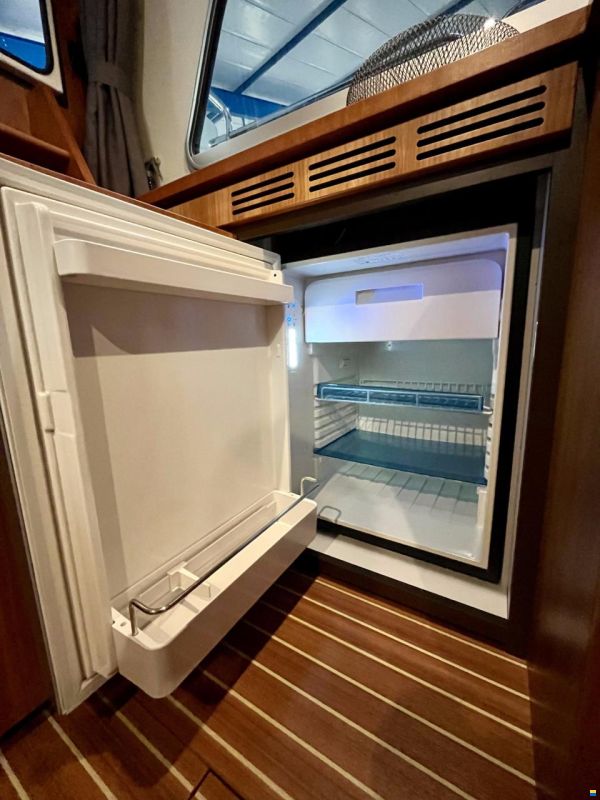 Linssen Grand Sturdy 30.9 AC Brilliant Edition