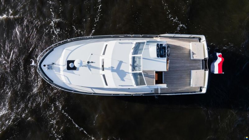 Linssen Grand Sturdy 30.9 AC Brilliant Edition