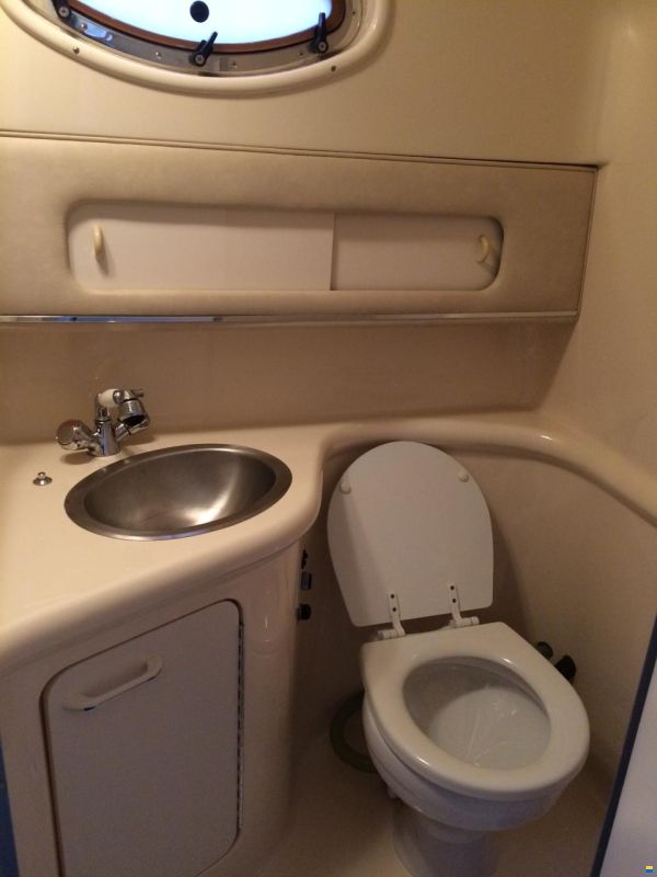 Sea Ray Sun Dancer 270