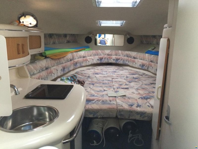 Sea Ray Sun Dancer 270