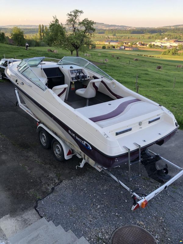 Bluewater Yachts Marque