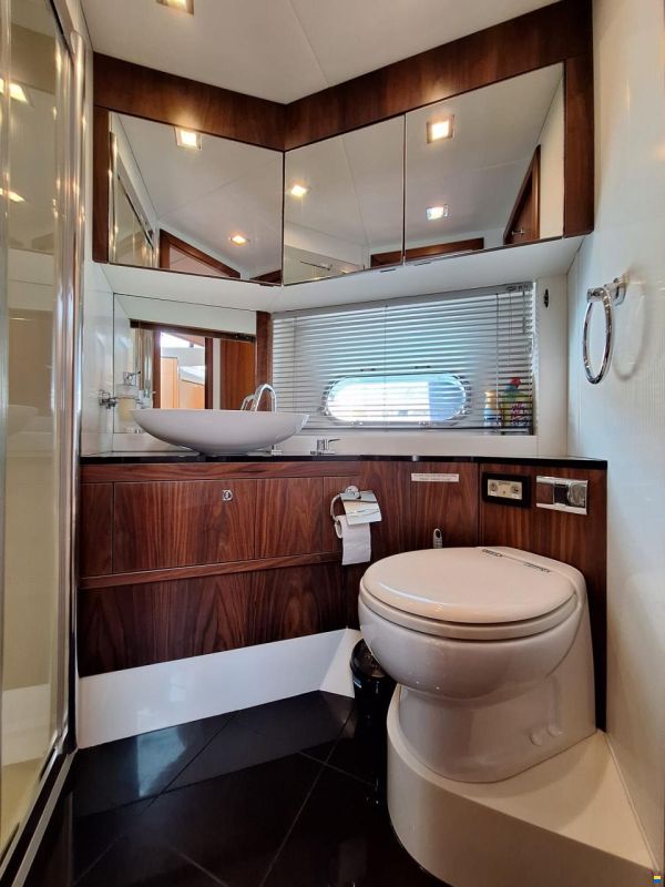 Sunseeker Predator 64